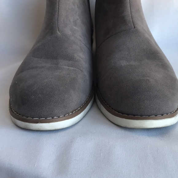 Reserved Footwear men’s gray chukka dress ankle boots, size 10 main image 9